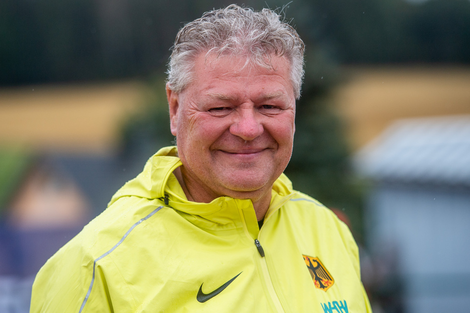 Bundestrainer Sven Lang (58) rechnet mit drei Olympia-Medaillen bei den Olympischen Spielen in Tokio.