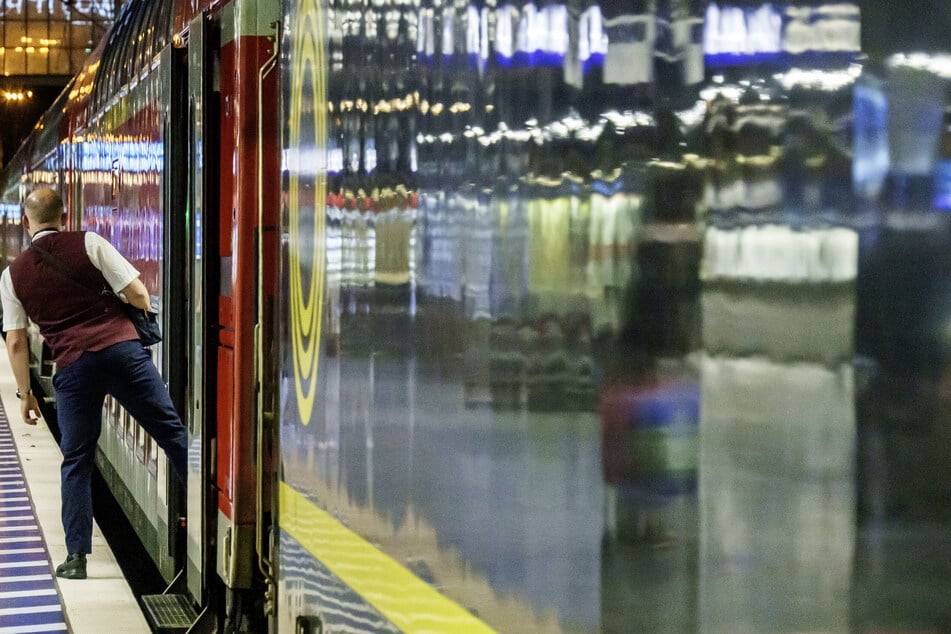 Oft trifft sie Zugbegleiter der Unmut der Fahrgäste. (Symbolbild)