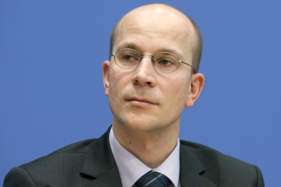 Ernste Miene: Andreas Peschke (50) ist der Leiter der Europaabteilung im Auswärtigen Amt. Er weiß, dass Corona die EU in eine tiefe Krise gestürzt hat.