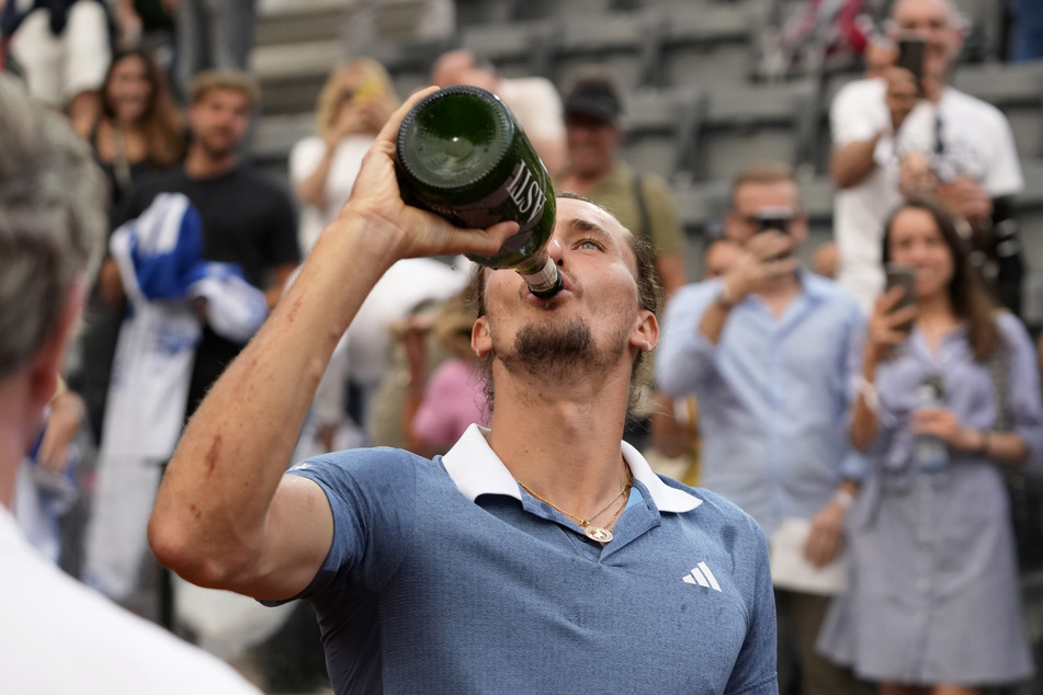 In der vergangenen Woche feierte Alexander Zverev bereits seinen Sieg beim Masters-Turnier in Rom.