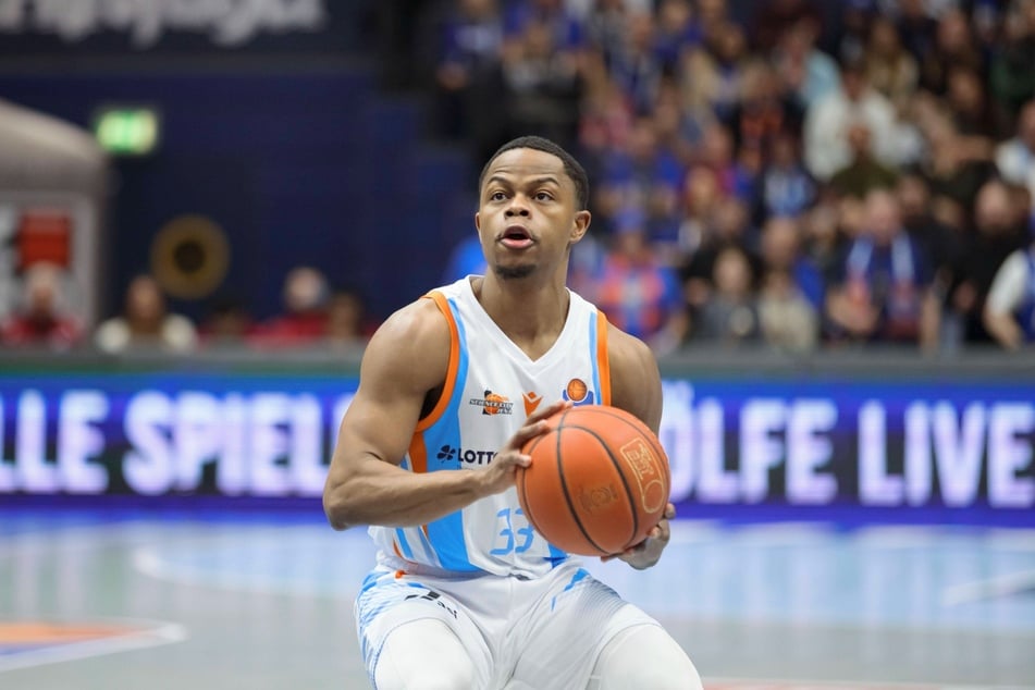 Eric Washington (32) wechselt von Science City Jena zu den Niners Chemnitz.