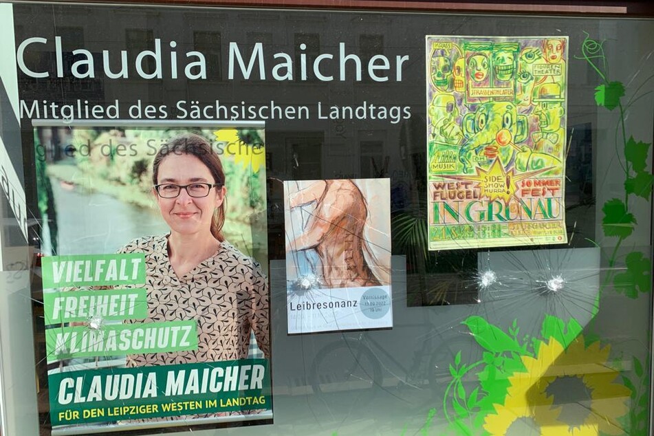 Leipzig: Büro von Grünen-Politikerin angegriffen: LKA ermittelt