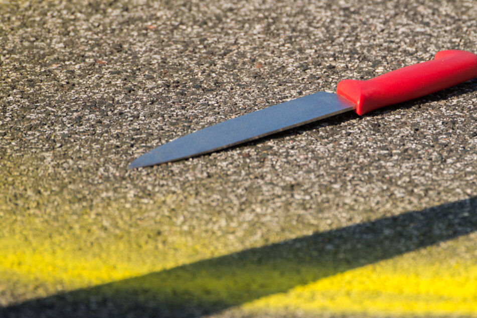 Messerattacke: Gleich zwei Messerattacken in Salzgitter: Polizei sucht Zeugen!