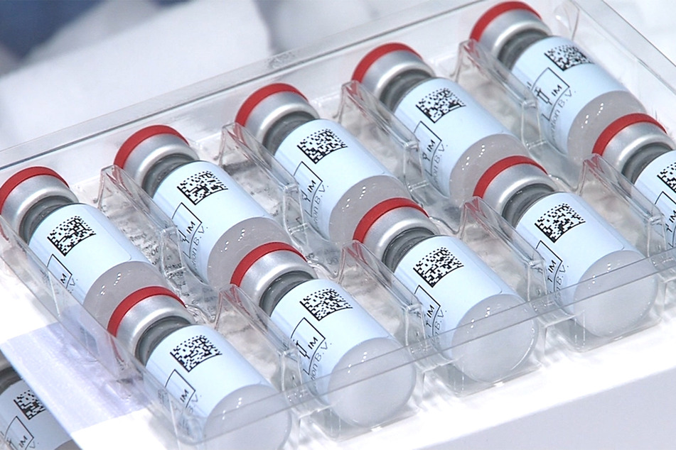 Der Corona-Impfstoff des US-Pharmakonzerns Johnson & Johnson hat in den USA eine vorläufige Zulassung erhalten.