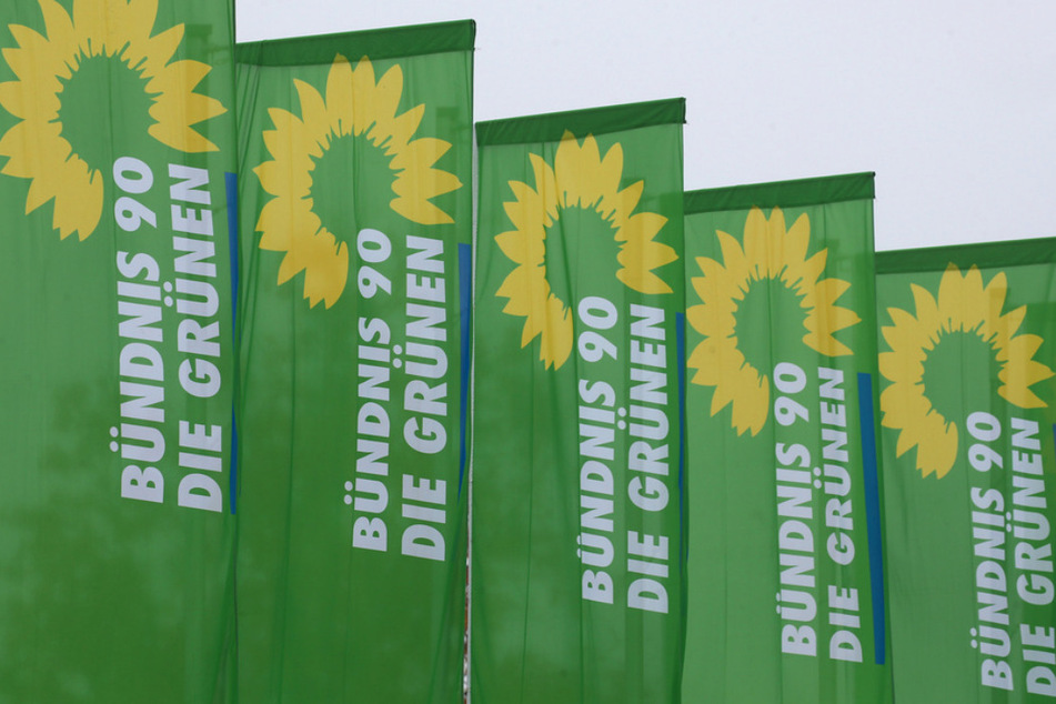 In den vergangenen Tagen gab es in Thüringen zahlreiche Angriffe auf Wahlkreisbüros der Grünen. (Symbolfoto)