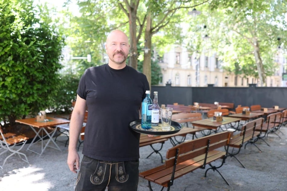 Der "Platzhirsch" mit Restaurant, Bar und Biergarten eröffnete im Juni 2025. Bereits die ersten Monate waren jedoch eine Herausforderung. "Wir konnten nur 25 Tage öffnen. Es hat ständig geregnet", so Oliver Matte.