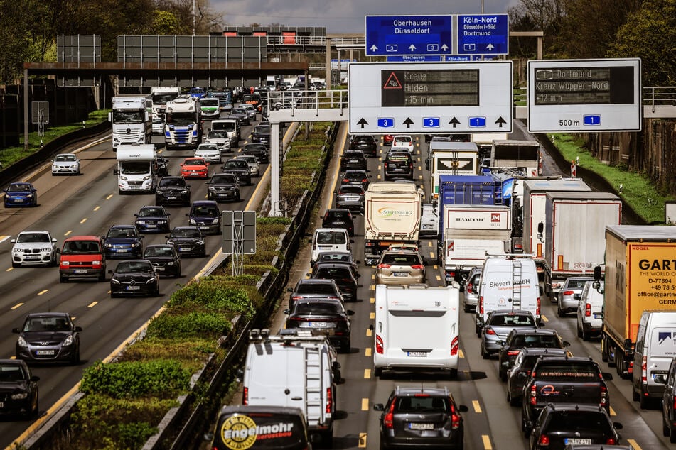 In NRW droht zum Wochenende der Verkehrskollaps - Großraum Köln im Mittelpunkt