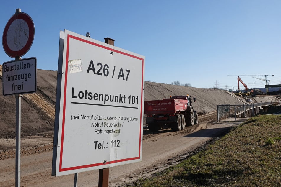 Beim Ausbau des Projekts A26-Ost müsse der Klimaschutz stärker berücksichtigt werden, entschied das Bundesverwaltungsgericht.