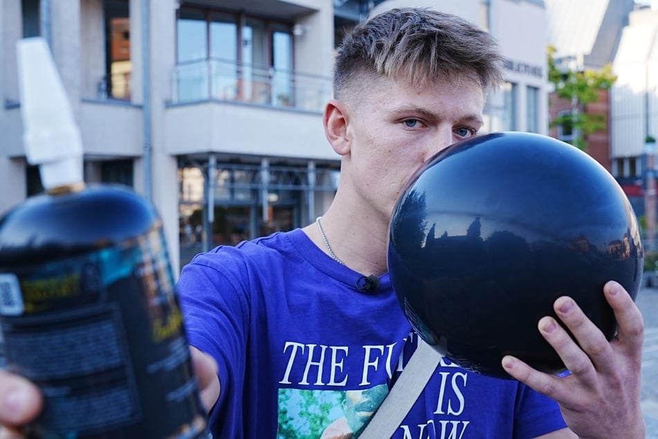 Jonathan aus Aschaffenburg war lange von der Party-Droge Lachgas abhängig. Heute ist er clean und warnt vor den gesundheitlichen Folgen des frei erhältlichen Narkosemittels.