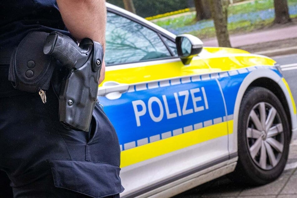 In der Verbandsgemeinde Hermeskeil (Landkreis Trier-Saarburg) musste die Polizei am Samstagnachmittag einen Mann samt Messer stoppen. (Symbolfoto)