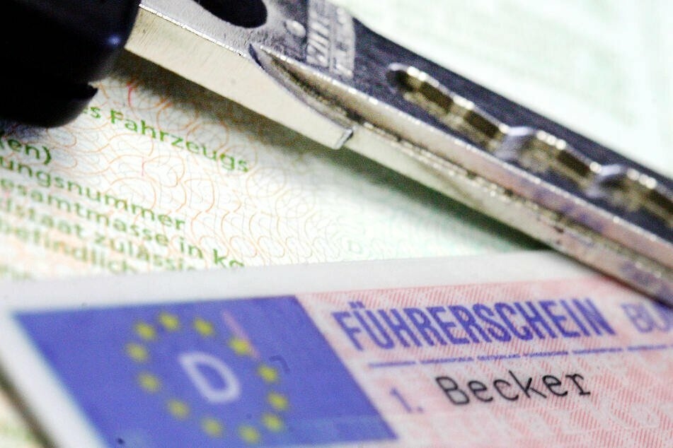 Wer einen sogenannten Automatik-Führerschein hat, kann auch nachträglich seine Fahrerlaubnis der Klasse B ändern lassen.