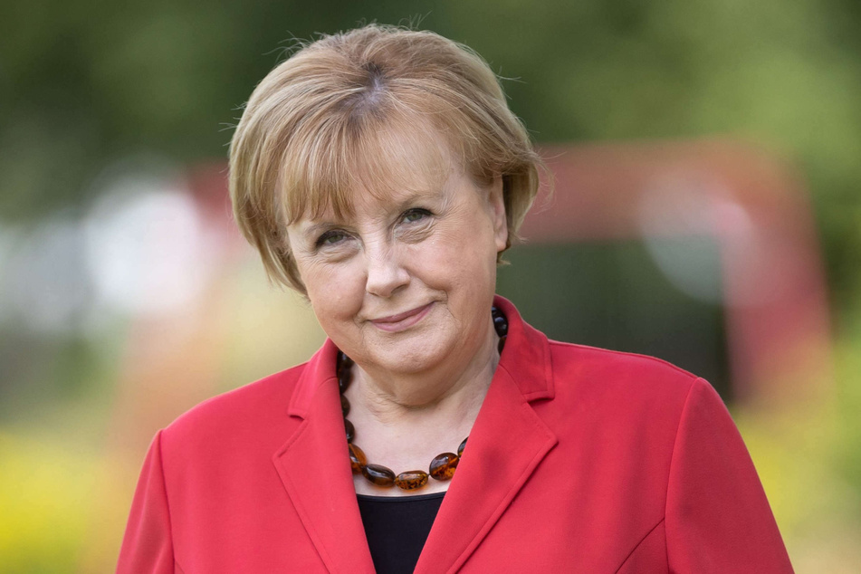 Ursula Wanecki (65) trat jahrelang als Double von Kanzlerin Angela Merkel (67) auf.