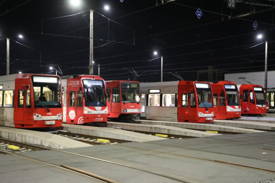 Für Montag (23. März) sind erneut Warnstreiks, unter anderem in Köln, angekündigt worden.