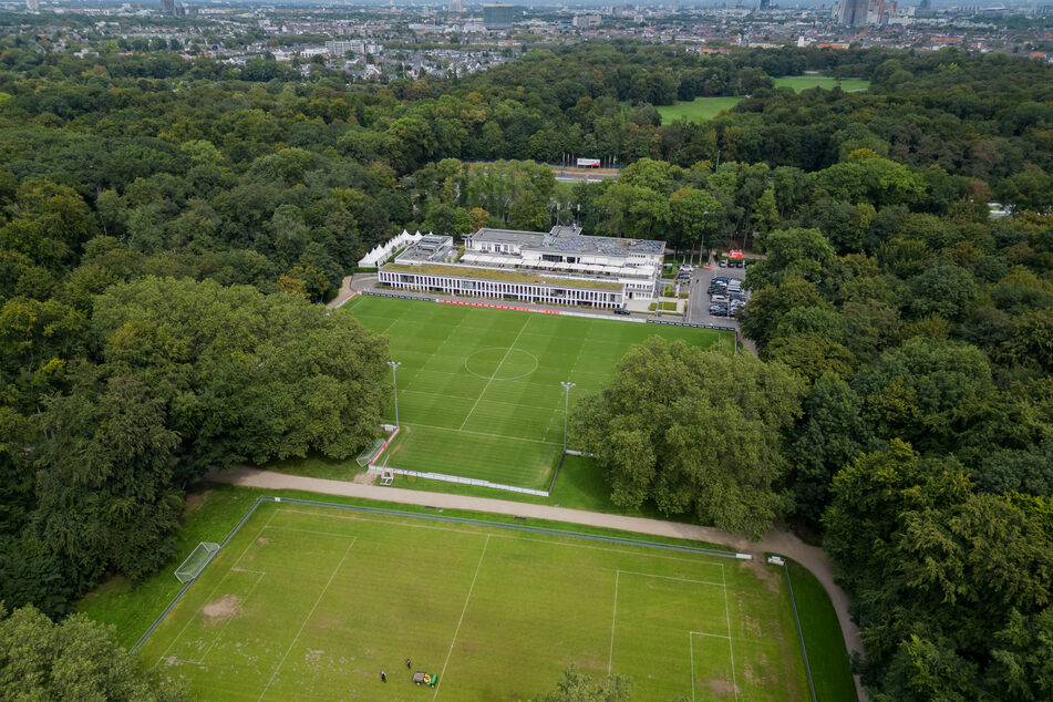 Das Geißbockheim im Kölner Süden bleibt die sportliche Heimat des 1. FC Köln.