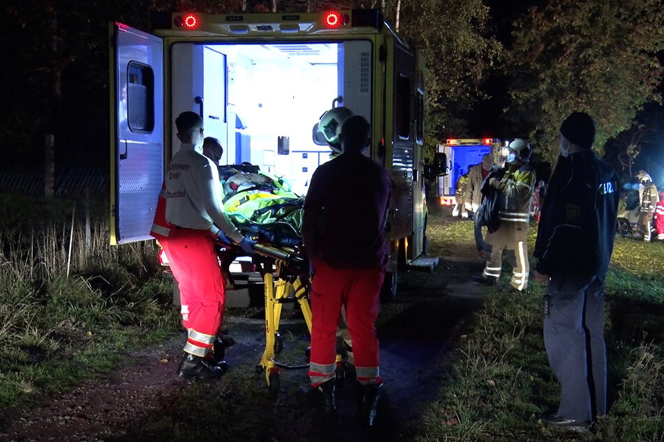 Die verletzten Personen wurden in ein Krankenhaus gebracht.