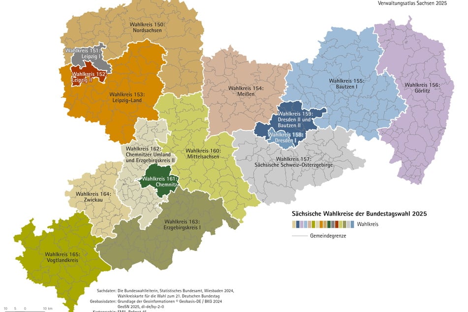 Die Karte zeigt den Zuschnitt der Wahlkreise zur Bundestagswahl 2025 in Sachsen.