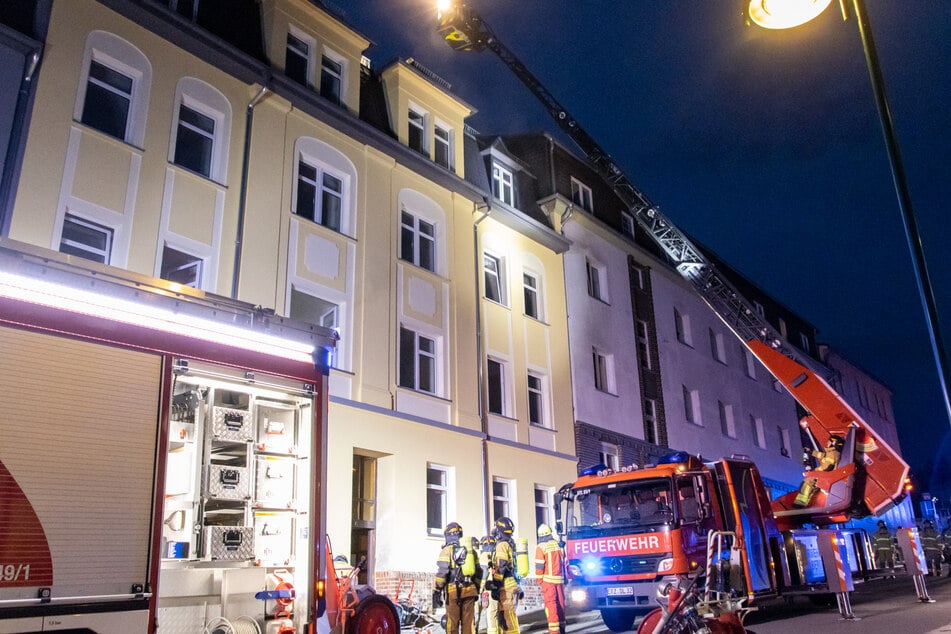 Die Feuerwehr musste am Dienstagabend zu einem Einsatz in der Lutherstraße in Stollberg ausrücken.