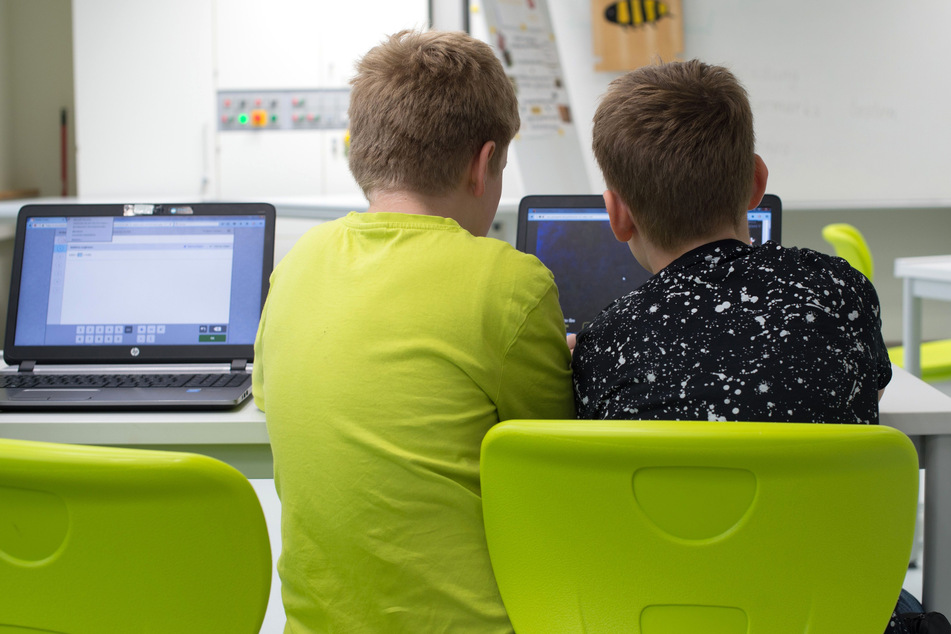 25 Millionen Euro will Sachsen in bis zu 40.000 Laptops, Notebooks und Tablets stecken.