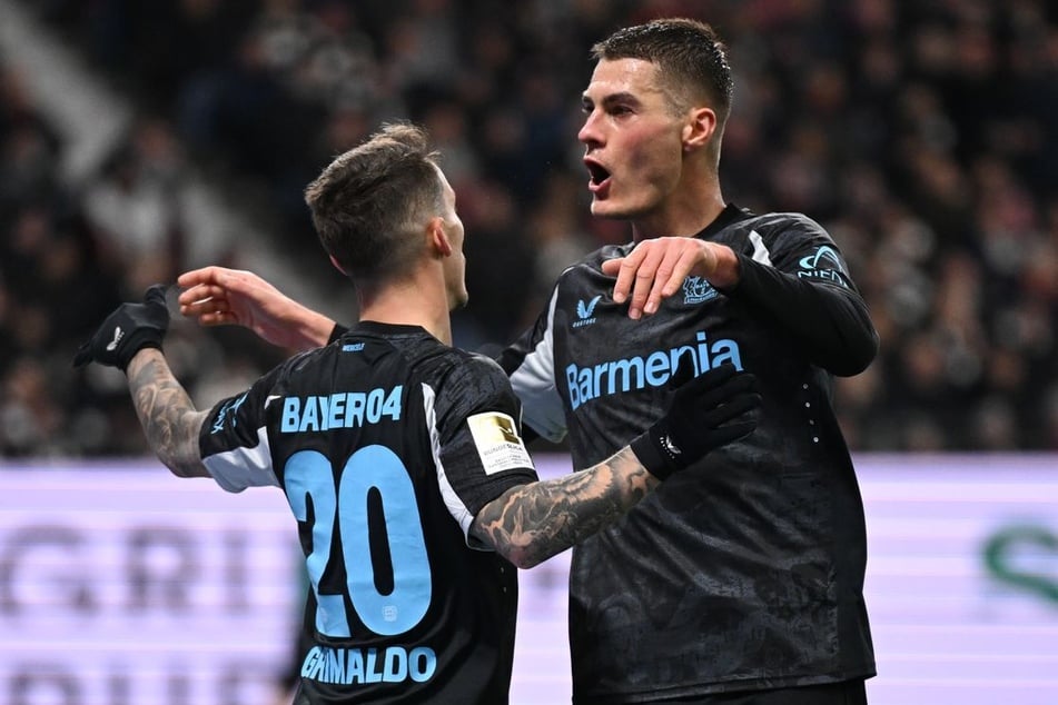 Top-Stürmer Patrik Schick (29, r.) soll auch in der neuen Saison für Bayer Leverkusen auf Torejagd gehen.