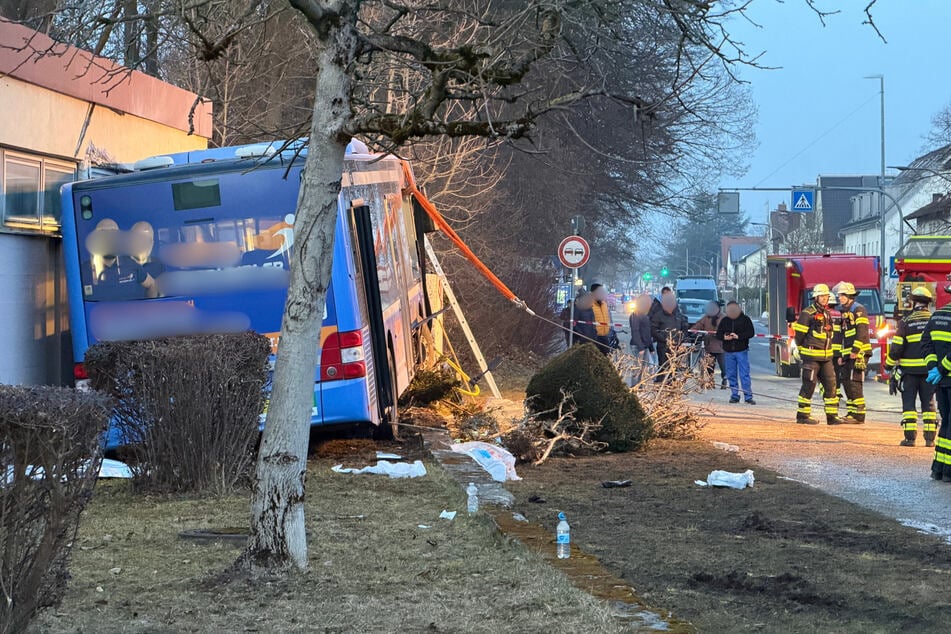 Mehrere Menschen wurden teilweise schwer verletzt.