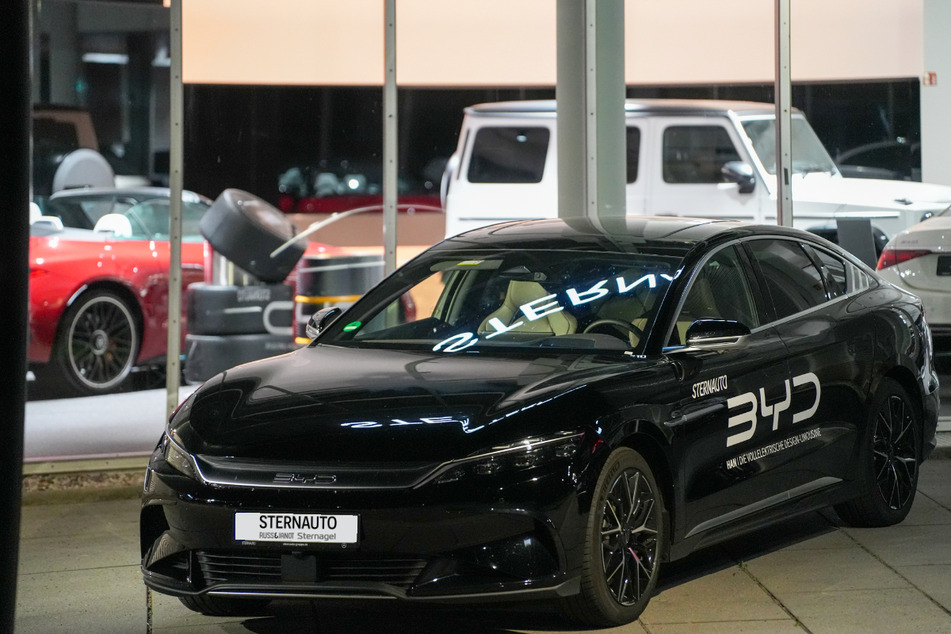 Eine Probefahrt mit den Wagen von BYD lohnt sich für jeden, der auf der Suche nach einem preiswerten modernen Elektroauto ist.