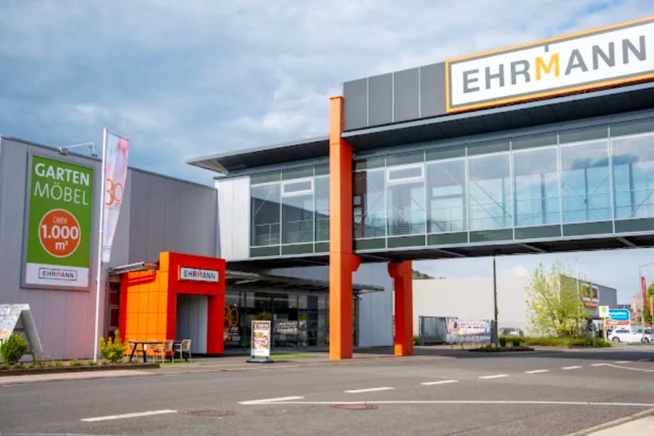 Coole Aktionen locken Familien am Wochenende in dieses Möbelhaus
