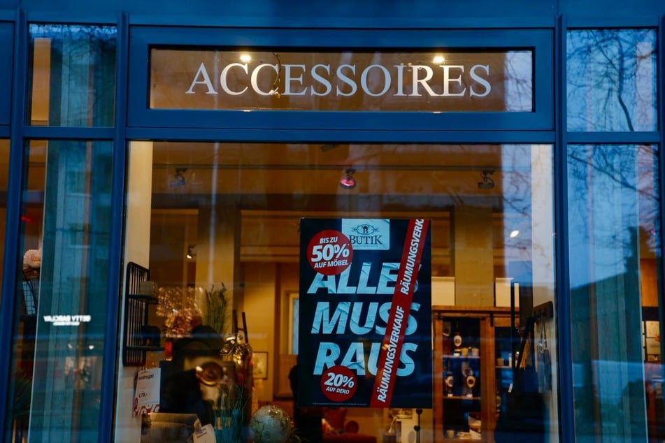 Es läuft derzeit ein Räumungsverkauf.