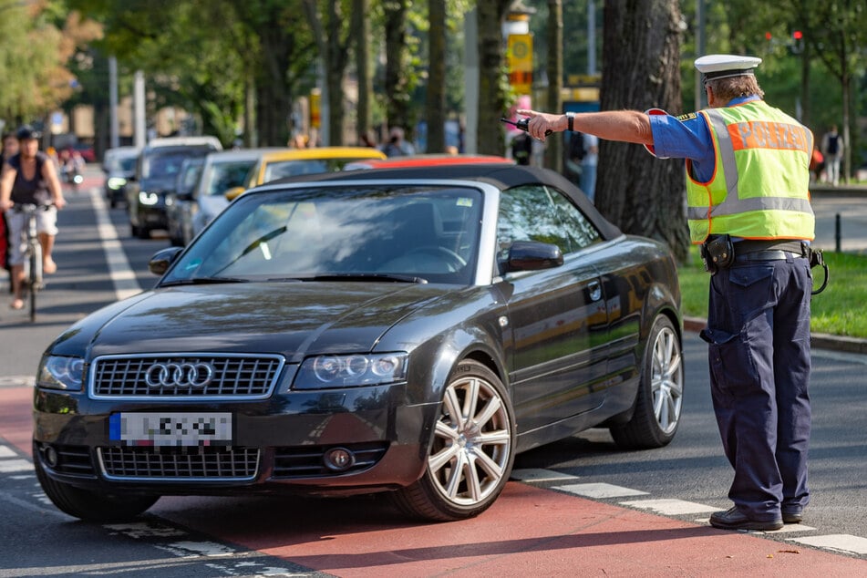 Die Polizei zog einen Gurtmuffel am Sachsenplatz raus.