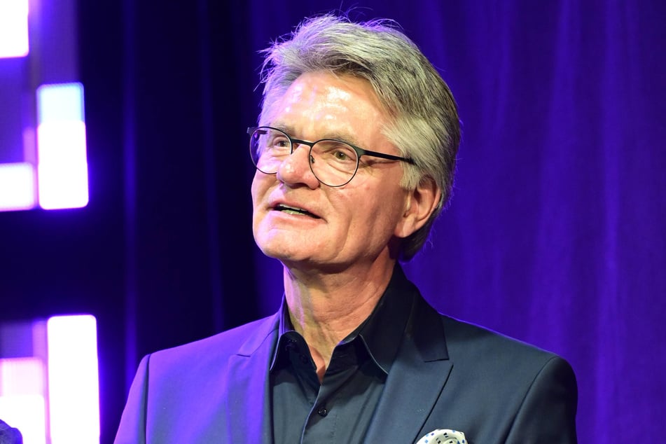 Peter Escher (72), langjähriger MDR-Moderator, ist einer der Hosts des Präventions-Podcasts.