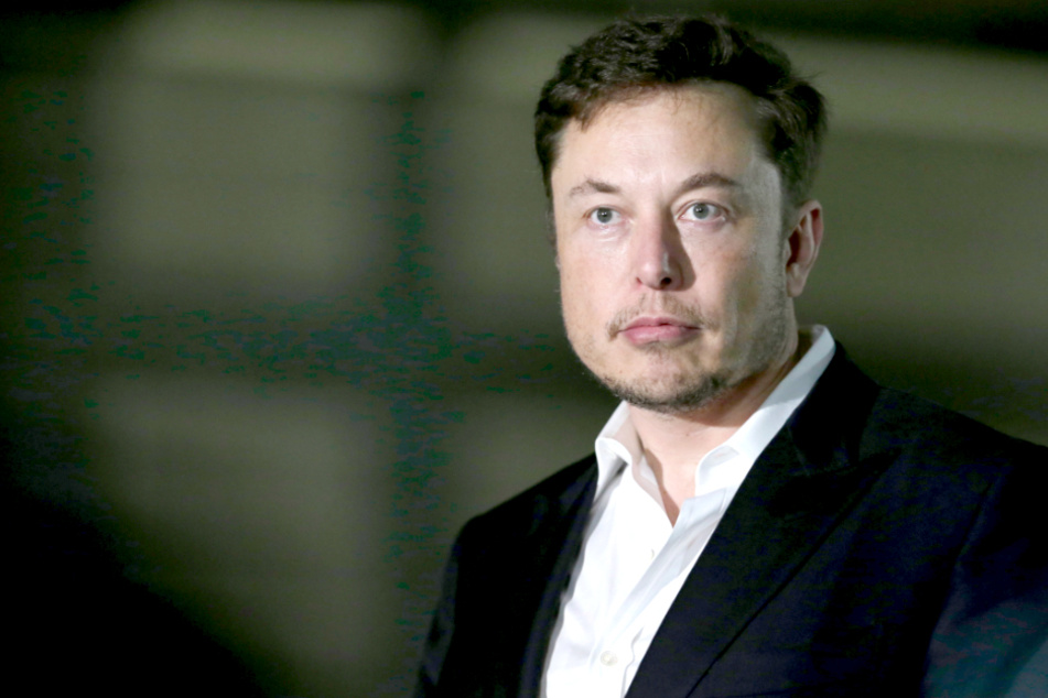 Tesla-Chef Elon Musk will nach Deutschland kommen!
