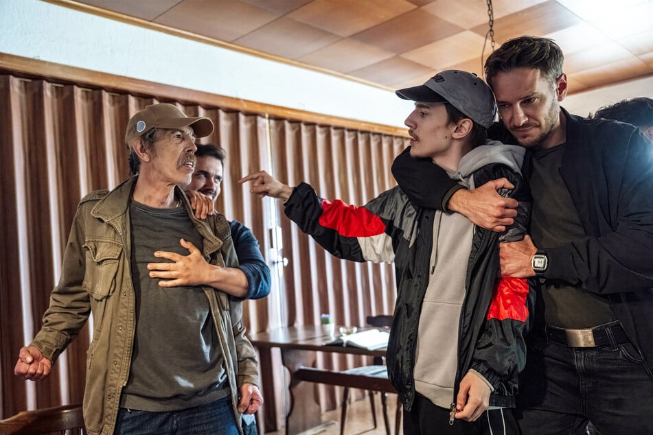 Immer wieder geraten die zwei verfeindeten Familien aneinander.