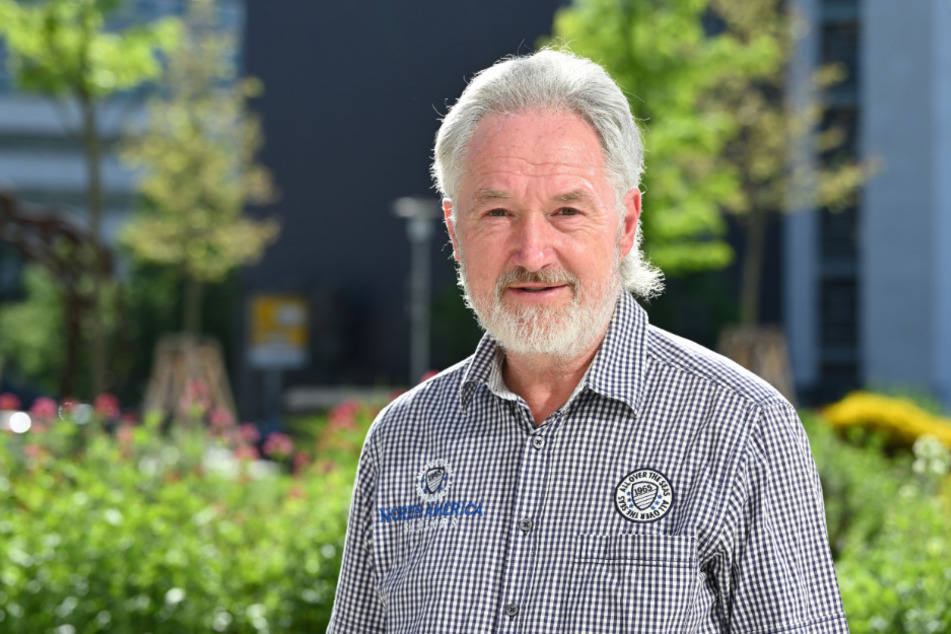 Volkmar Kuschka (62) hat das Gelände begutachtet.
