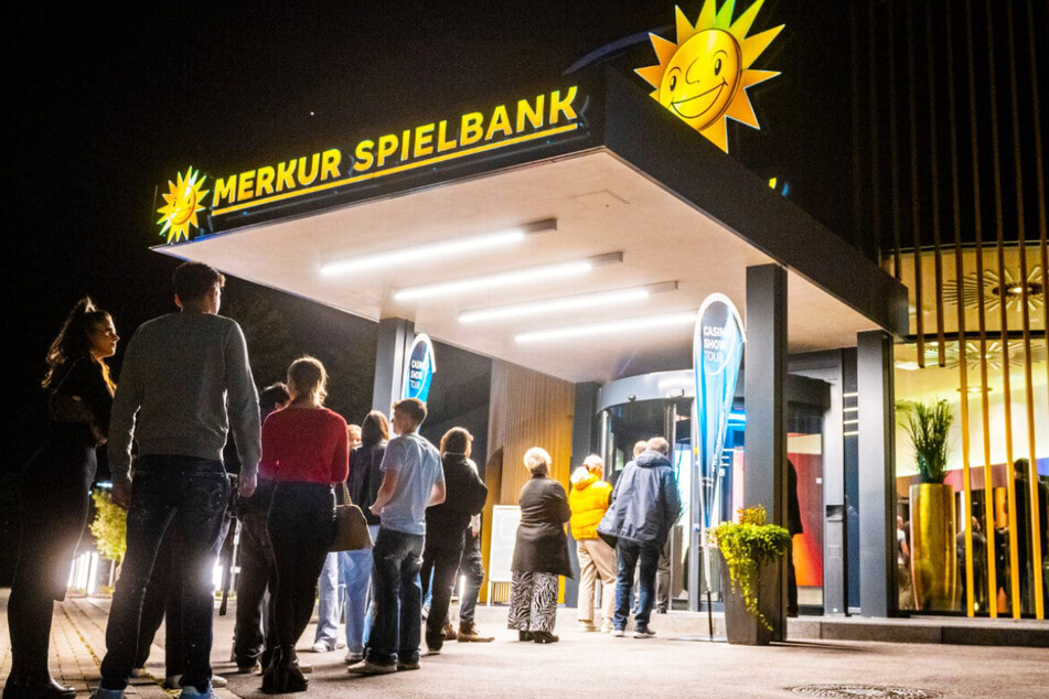 Die Big Casino Show ist so beliebt, dass es am 12. Oktober zu Schlangenbildung vor der Merkur Spielbank kommen kann.