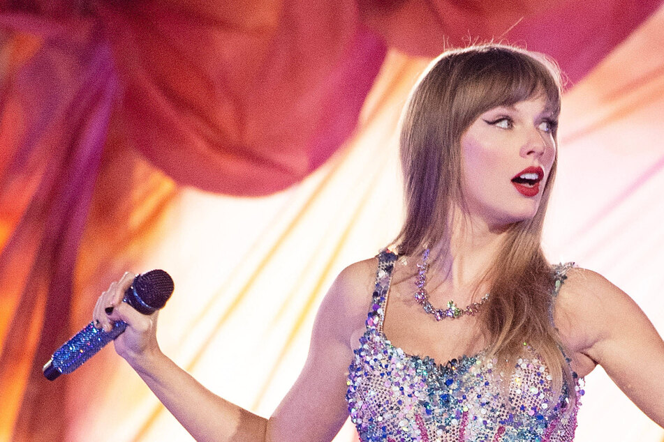 Taylor Swift hits the recording studio amid Eras Tour break