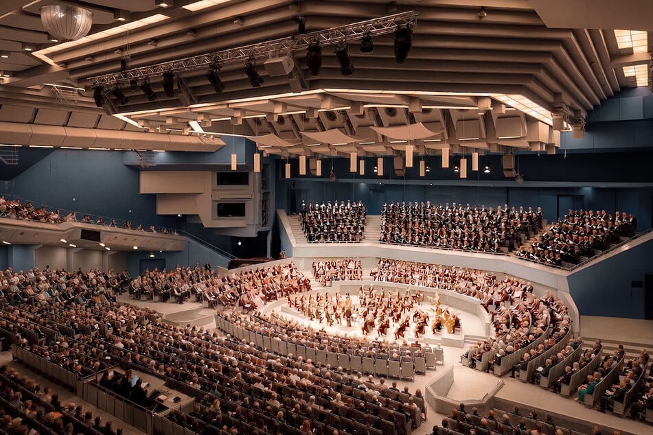 Aus dem Saal 1 soll ein moderner Konzertsaal werden. Es gibt bereits Überlegungen, dass die Berliner Philharmonie ins ICC einzieht.