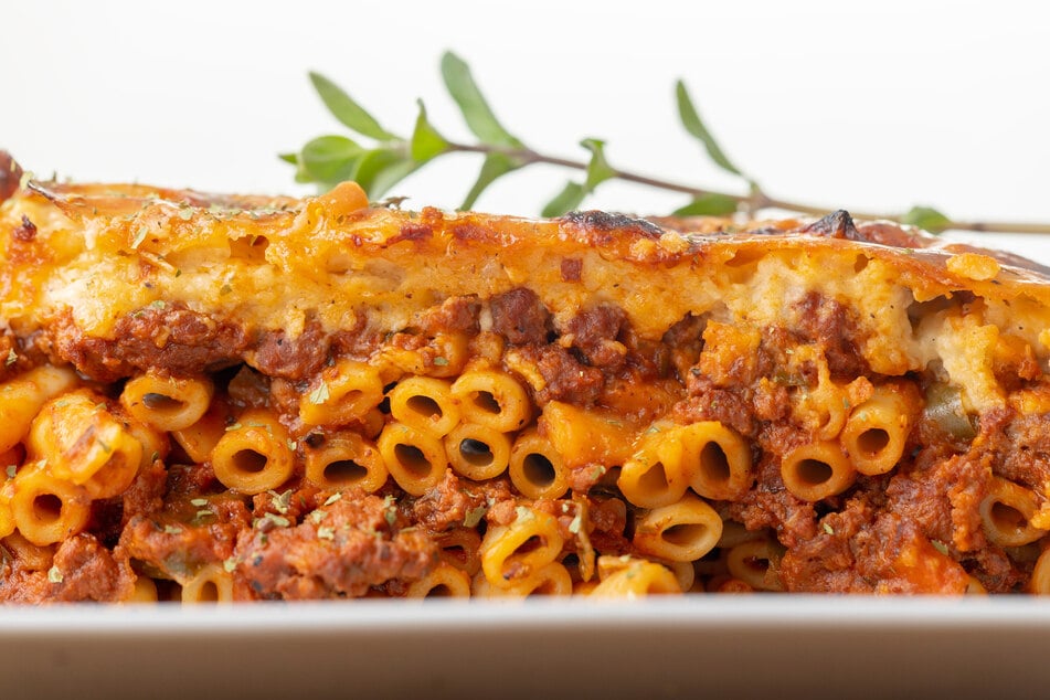 Der Auflauf stammt aus Italien und wird dort "Pasticcio di Pasta" genannt.