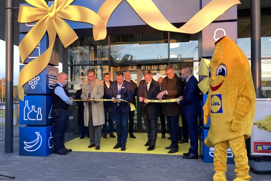 Schlangen vor den Türen: Lidl eröffnet erste Filialen in Estland
