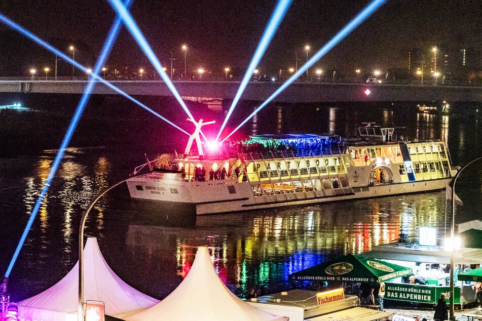 Dresden: "Click Clack" geht weiter: Dresdner Partyboot legt dieses Jahr dreimal ab