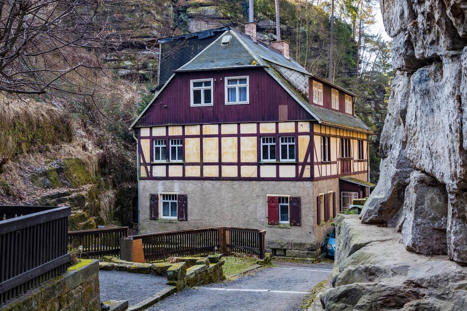 Die "Villa Wandersruh" ist das letzte unsanierte Haus und das nächste Groß-Bauprojekt der handwerklich begabten Eisold-Brüder.