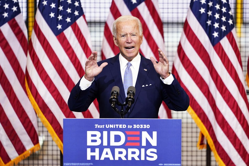 The democratic presidential candidate Joe Biden keeps expanding his virtual campaign.