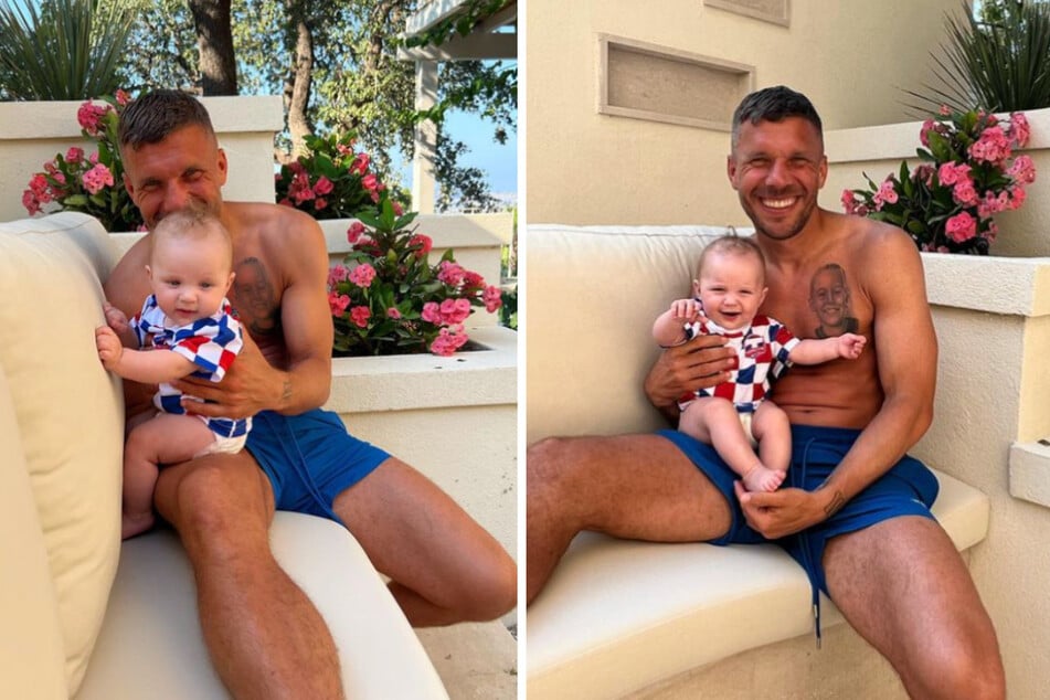 Lukas Podolski (38) und seine Tochter Ella (sechs Monate) genießen die Auszeit in der Türkei in vollen Zügen.