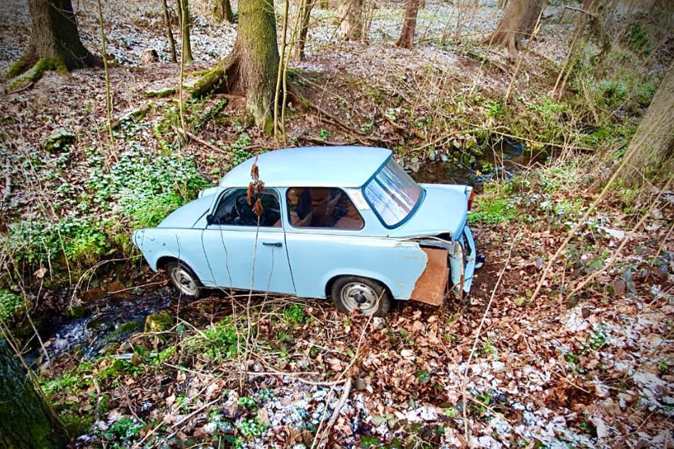 Am Wagen entstand ein Schaden von circa 250 Euro.