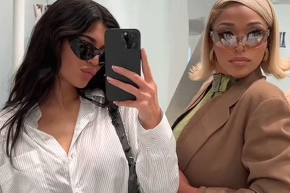 Are Kylie Jenner (l.) and Jordyn Woods back to being besties?