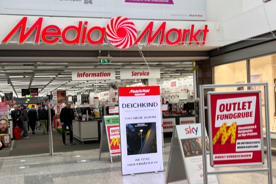 MediaMarkt Dresden - Kaufpark auf der Dohnaer Straße 246.