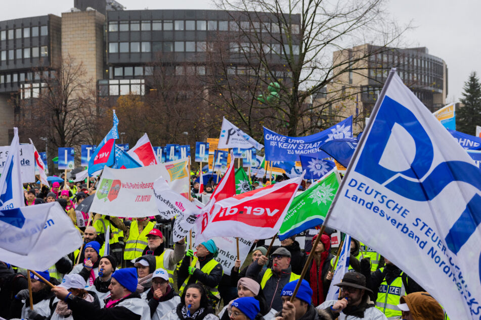 Zahlreiche Kundgebungen endeten am vergangenen Dienstag vor dem Düsseldorfer Landtag.