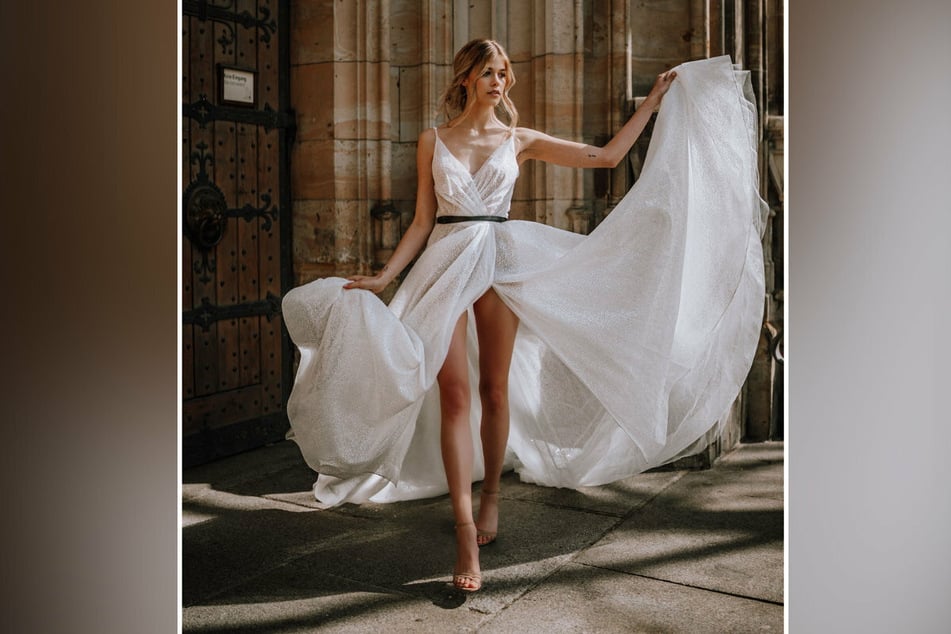 In aufwendigen Inszenierungen präsentiert sich "Slanovskiy Brautmode" auf Instagram.