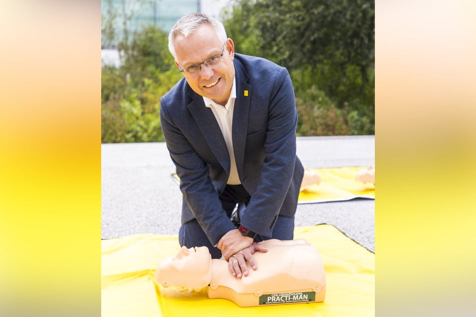 Dresdens Sicherheitsbürgermeister Jan Pratzka (54, CDU) unterstützt die Aktion.