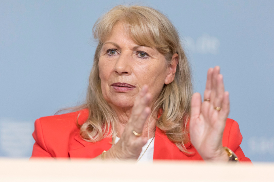 Sachsens Gesundheitsministerin Petra Köpping (67, SPD) spricht über neue Krankenhauspläne.