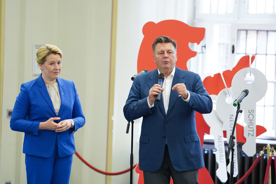 Bürgermeisterin Franziska Giffey (44, SPD) und ihr Parteikollege Andreas Geisel (56) wollen bezahlbaren Wohnraum in Berlin schaffen.