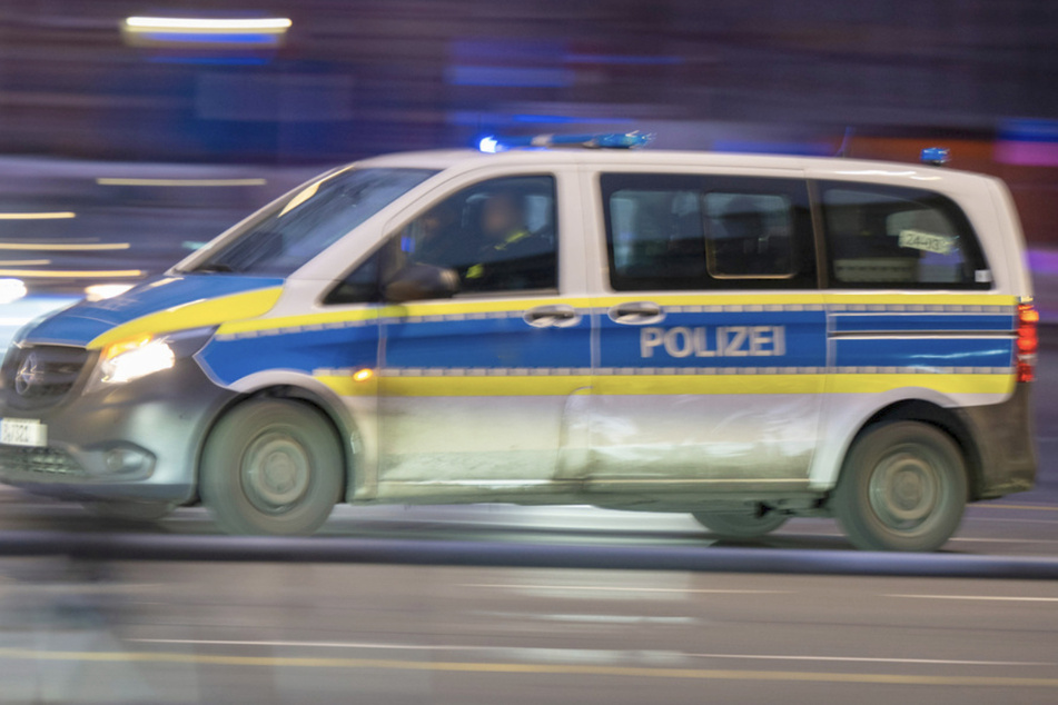 Bewaffnete Masken-Männer überfallen Hotel in Reinickendorf